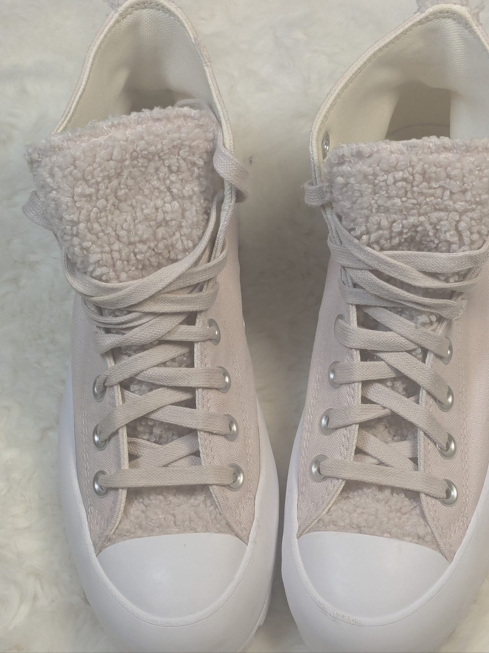 Converse Chuck Taylor All Star Lift Lug Sherpa High Top Pink Women’s 8.5 - Picture 2 of 11